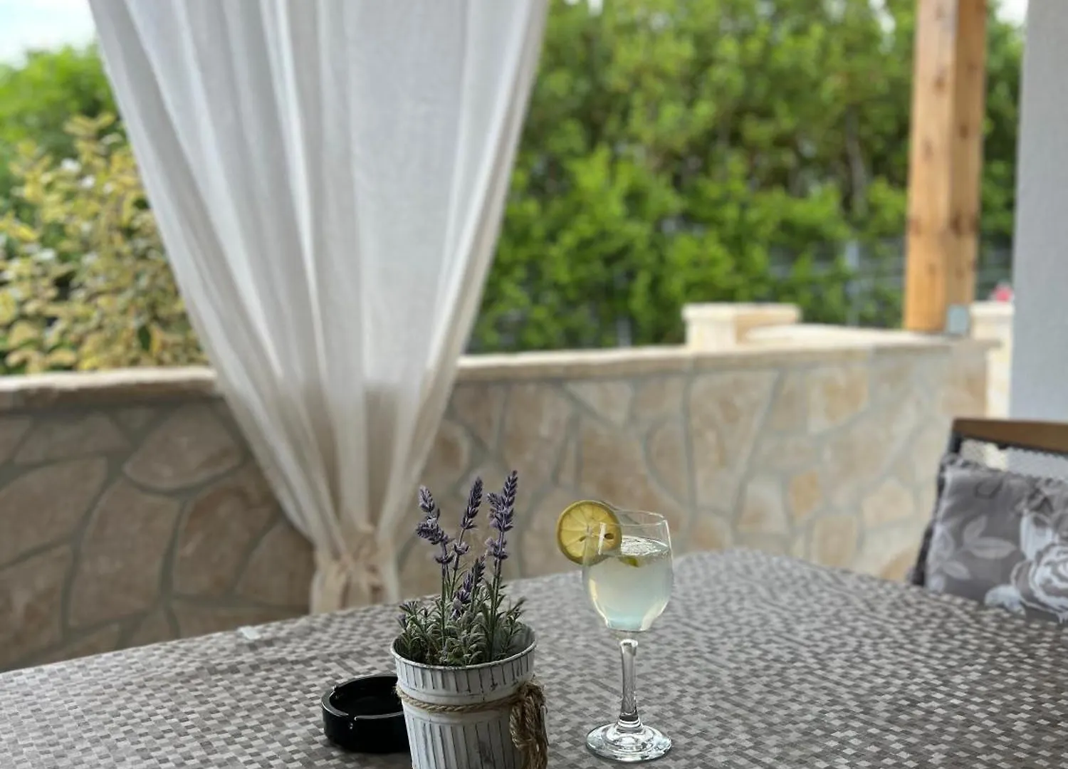 Apartment Jugo Veglia 0*,