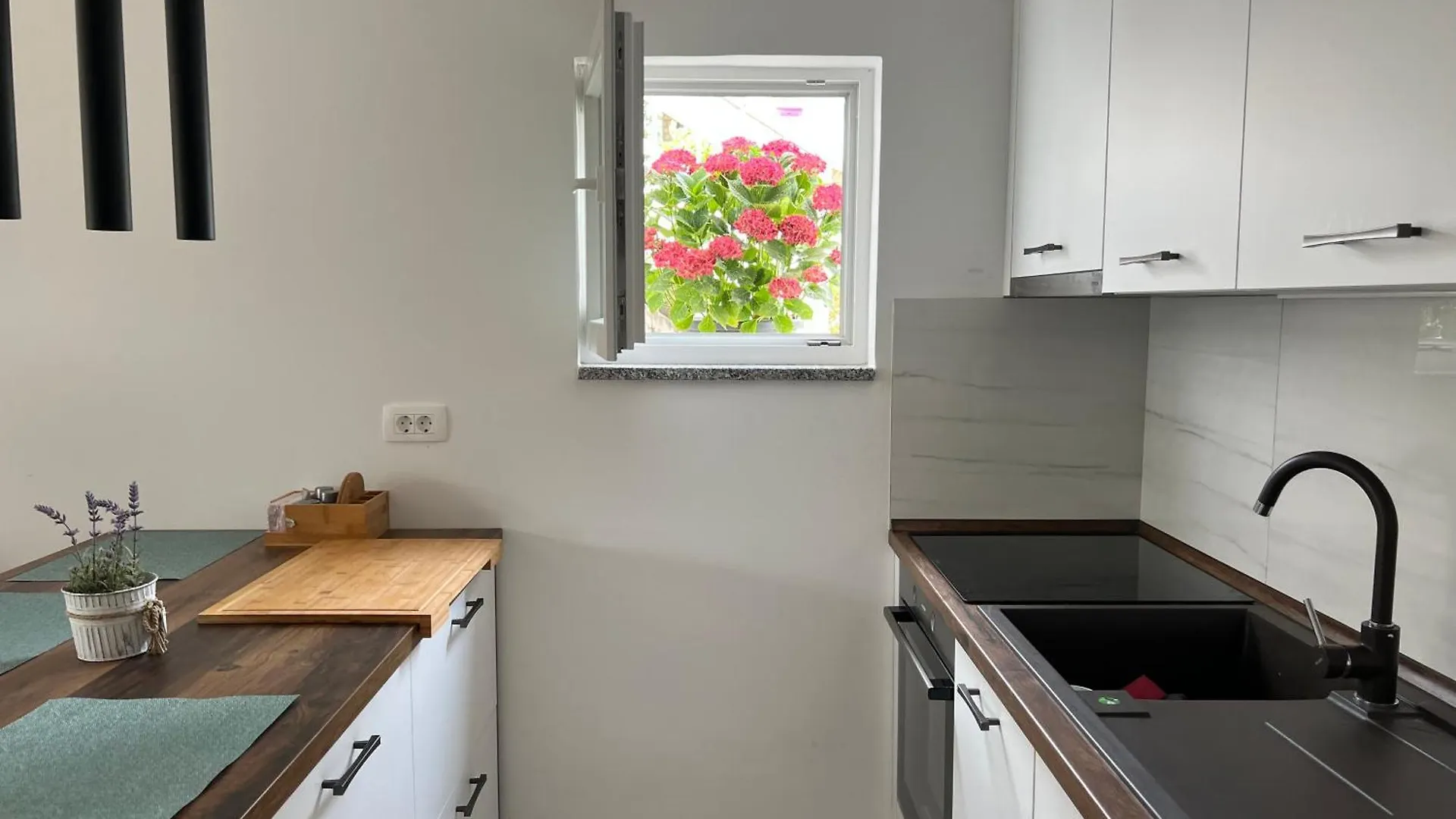 Apartment Jugo Veglia 0*,  Croaţia