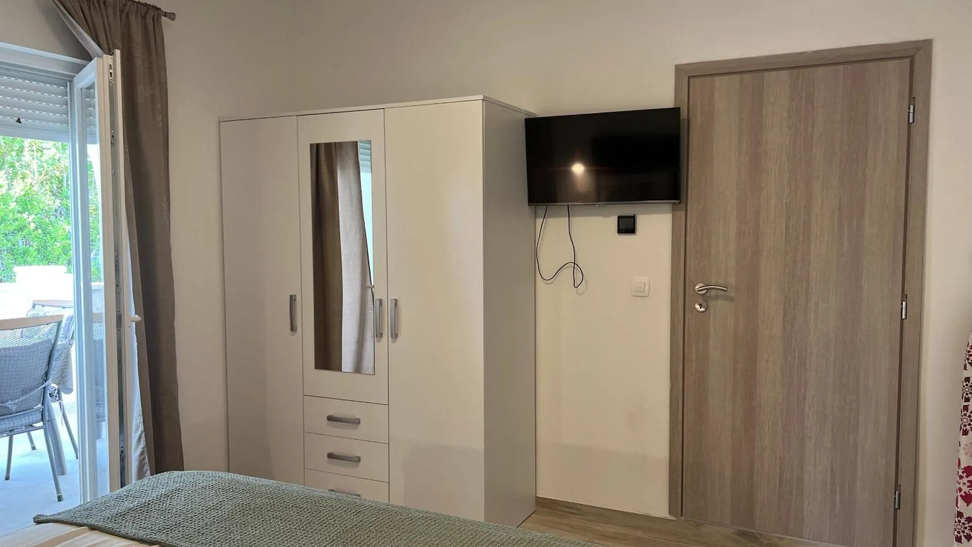 Apartment Jugo Veglia