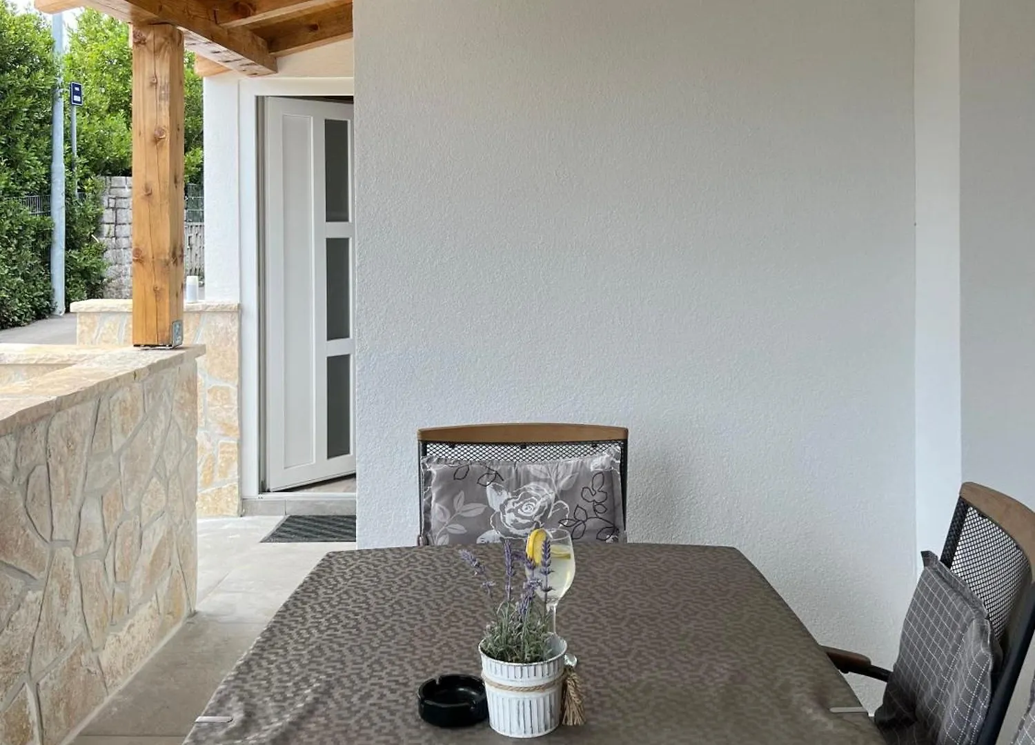 Apartment Jugo Veglia